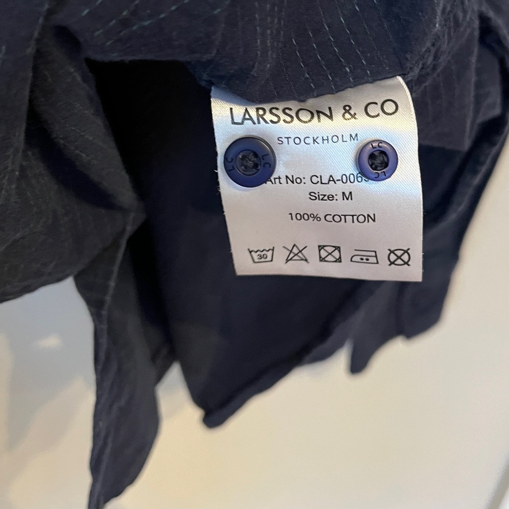 LARSSON & CO Men's Navy Button-Up Long Sleeve Shirt MEDIUM Cotton Stripes - Picture 7 of 7
